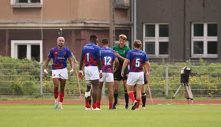 U18