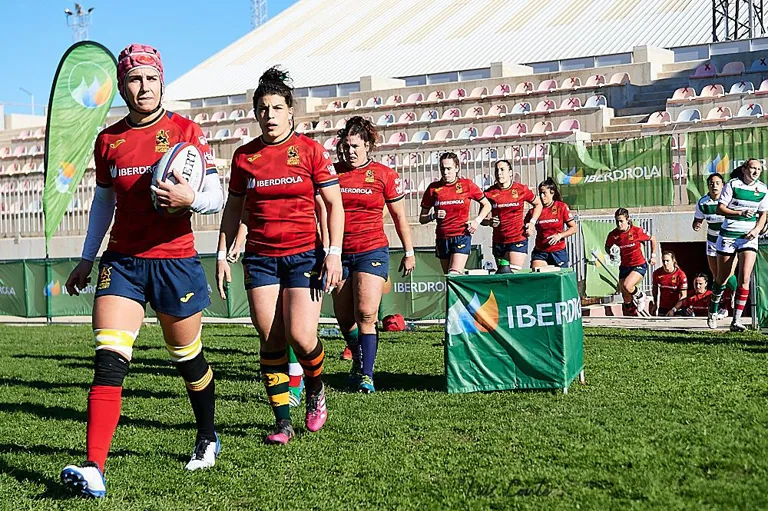 Delgado walks out to represent Spain